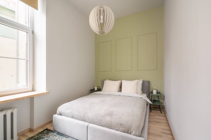 SAUNA | 3 Separate BRs | Foosball | Old Town gallery image 4