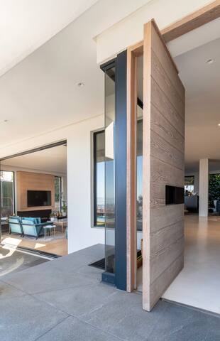 Cape Town – between mountain & sea gallery image 4