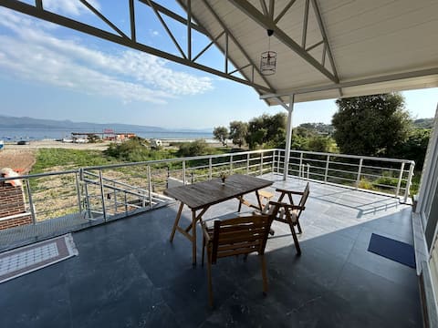 Modern Beach House with View 3+1 100 meters from the Sea