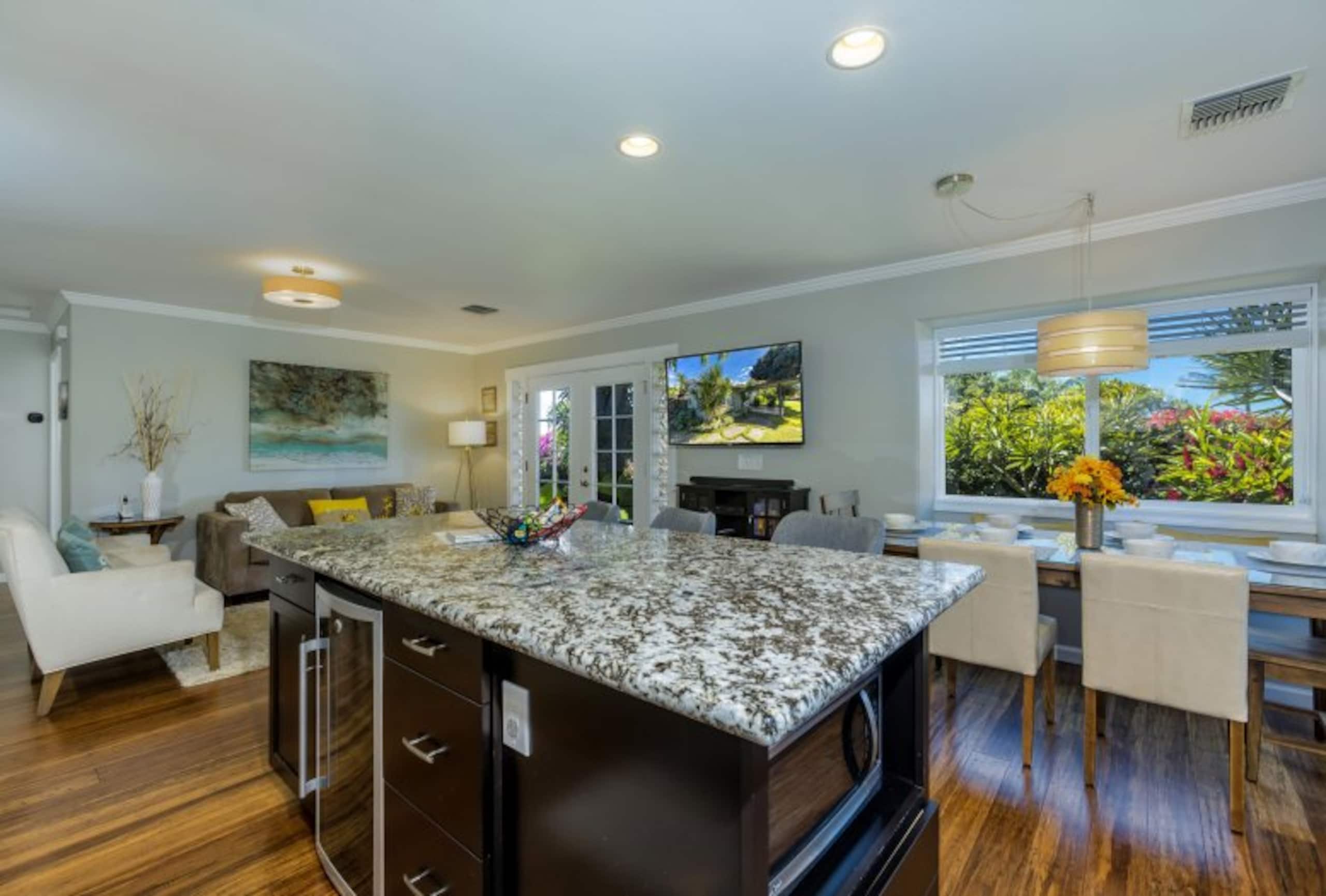 Home in Kihei · ★4.88 · 3 bedrooms · 5 beds · 2 baths - Image 6