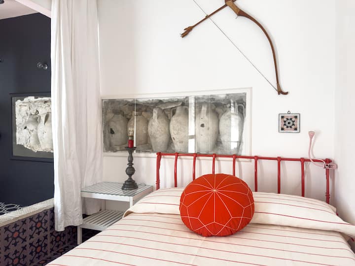 Спална соба 2 со бања и апартман 