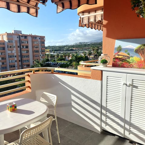 Los Cristianos, Gloria Apartment, Wi-Fi, pool