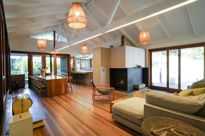 Birdland Beachfront Byron Bay