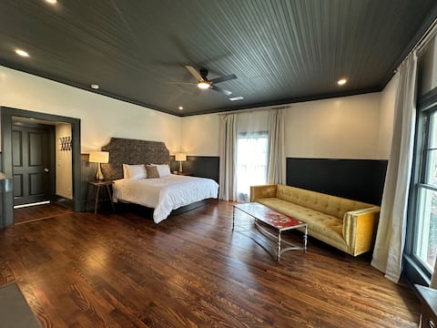 Opal + West: The Treetop Room