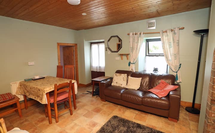 Gretta's Cottage - Cavan
