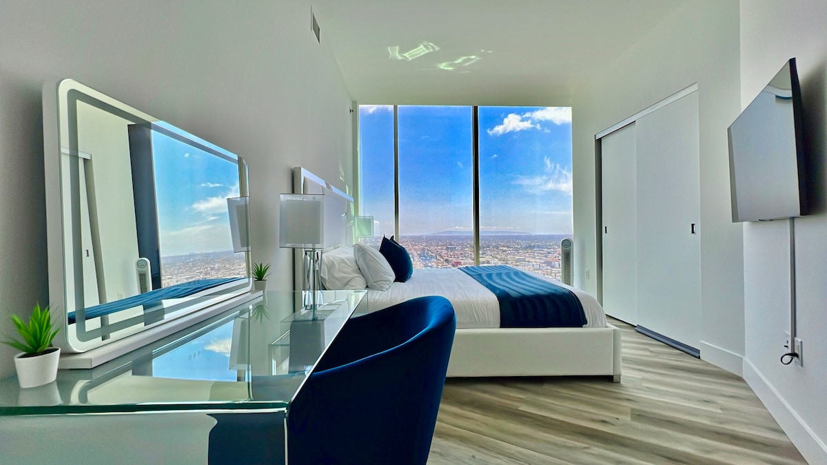 Penthouse LA 2bed/2bath [SKY SUITE | 5-STAR VIEWS
