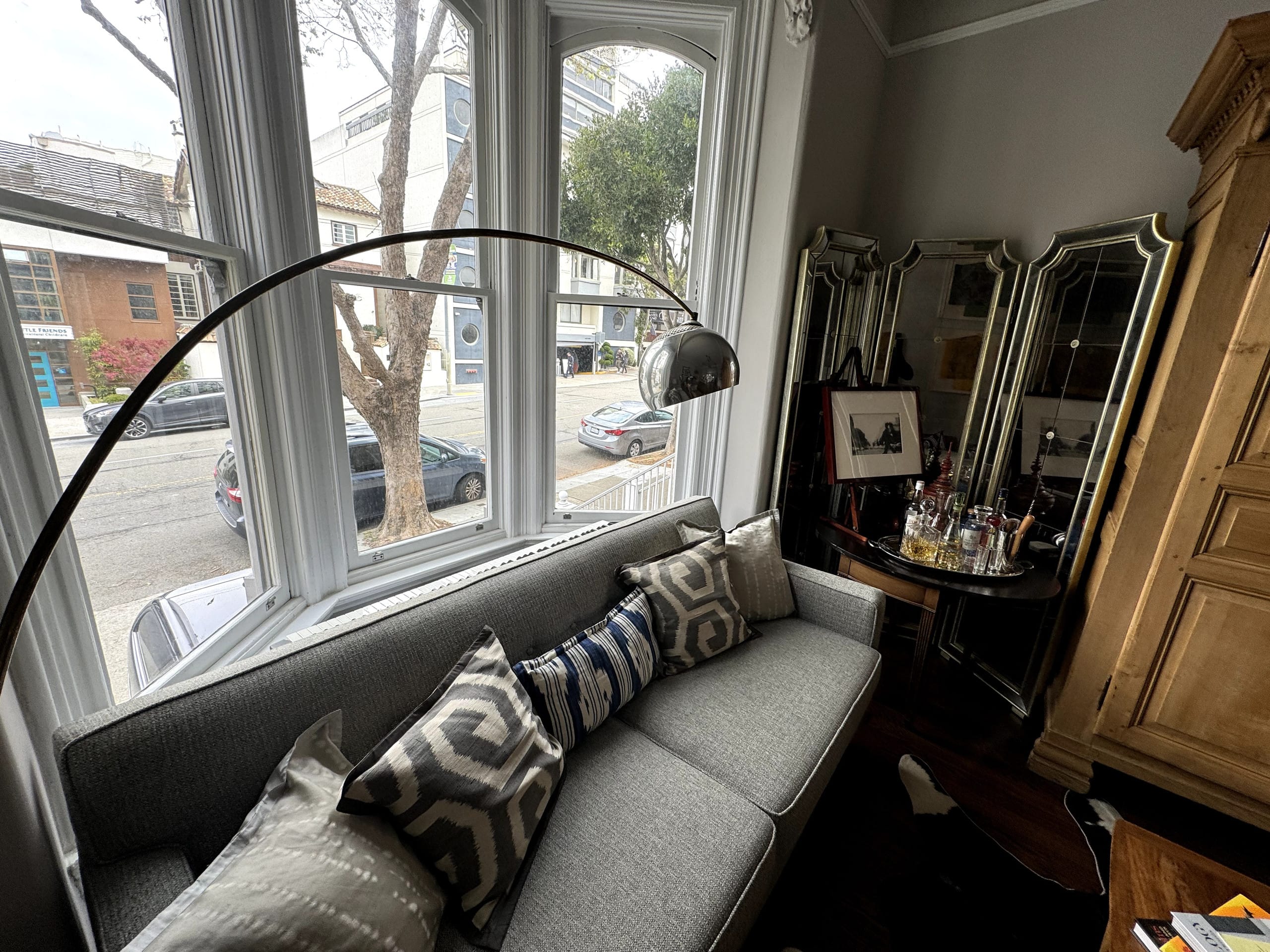 Home in San Francisco · ★4.6 · 4 bedrooms · 4 beds · 3 baths - Image 3