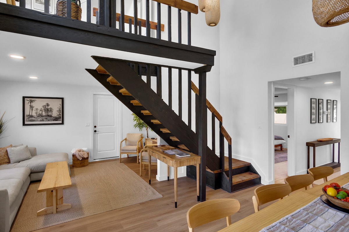 Popular Airbnb listing: New, Entertaining Backyard, walk to Busch Gardens in Terrace Park