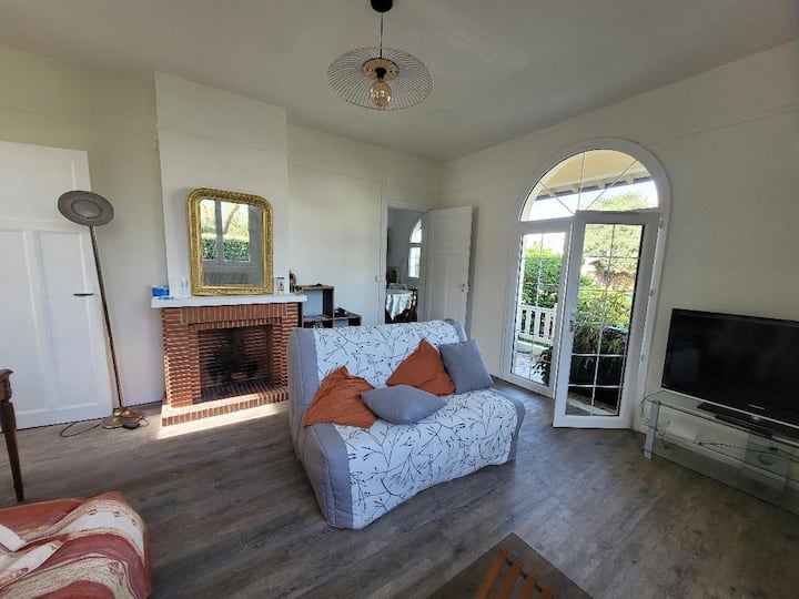 Maison Indép. De Plain Pied à La Mer, Près Cabourg - Franceville-Plage