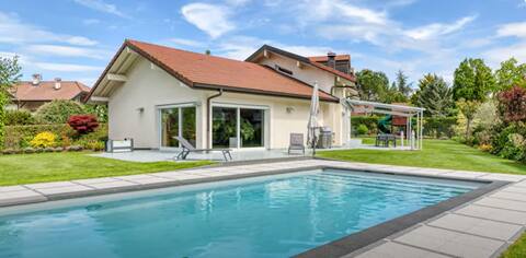 Stunning Waterfront Luxury Home 3 km from Yvoire