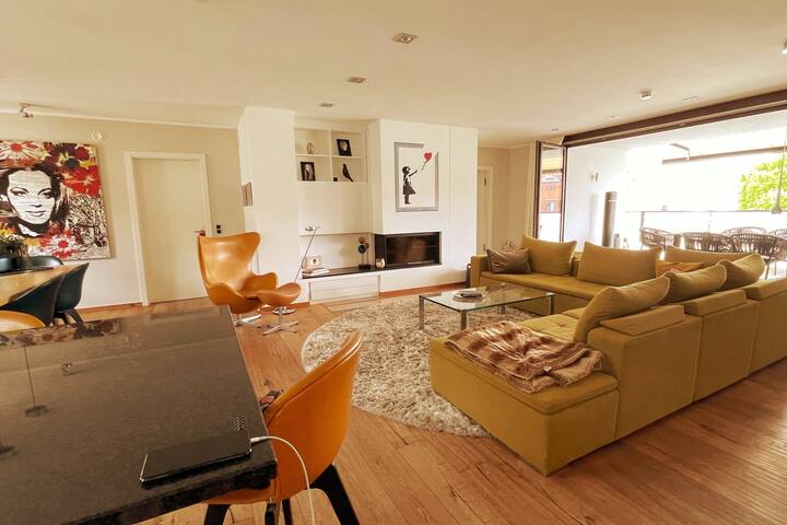 Luxusapp. (200qm) im Zentrum