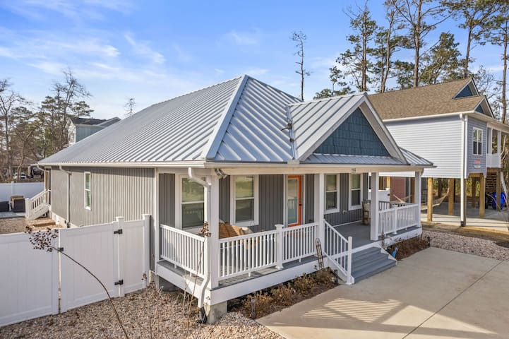 Salty Carolina Vibes managed Airbnb listing 1