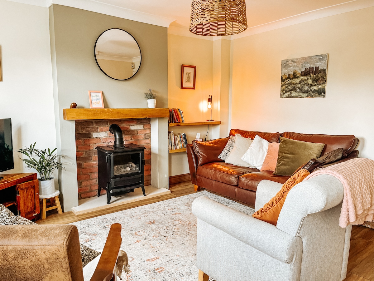 Successful Airbnb property: Olive Holiday Cottage Matlock in Matlock Town