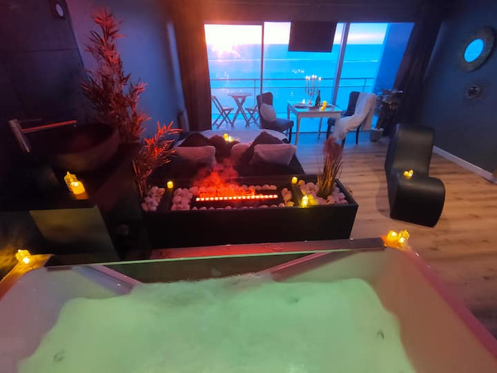 Romantic Sea View Suite