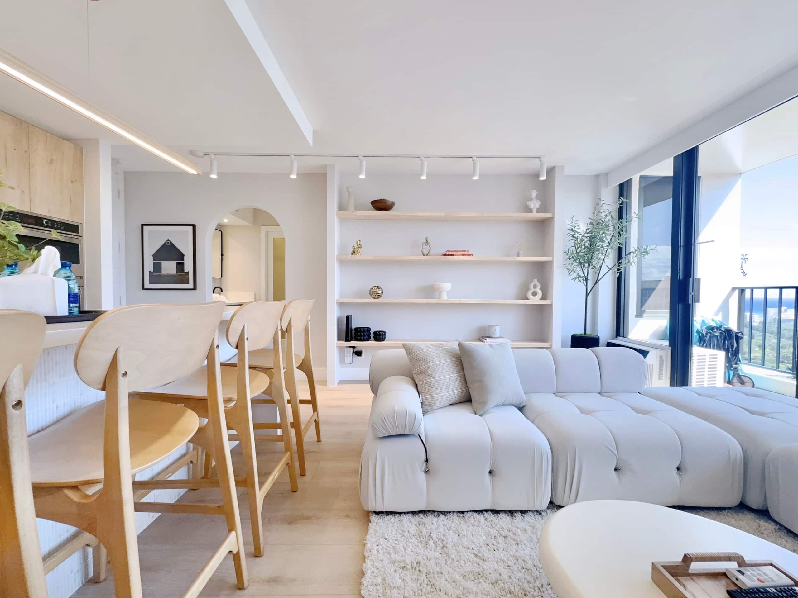 37F-Ultra Upscale Ocean View-Modern 1BR W/Parking! - Image 14