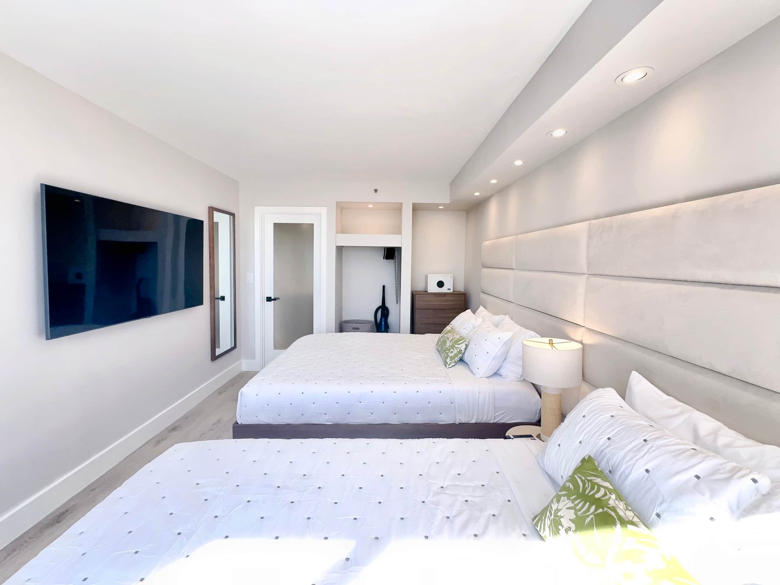 37F-Ultra Upscale Ocean View-Modern 1BR W/Parking! - Image 28