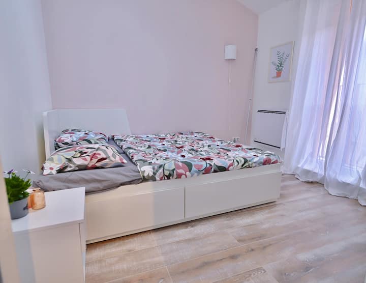 საძინებელი 4