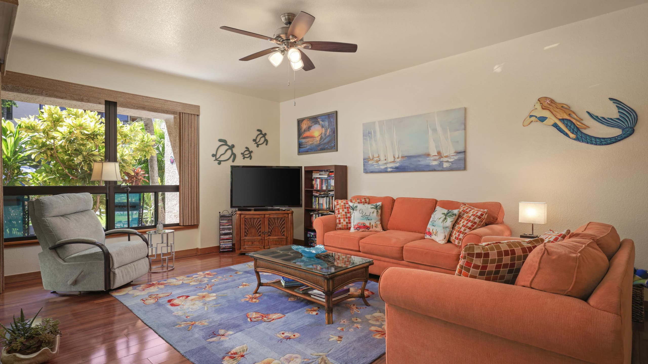 Spectacular Ground Floor Condo Sleeps 5 - Photo 10