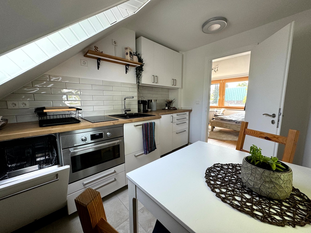 Popular Airbnb listing: Modern & well equipped - 16min to city center in Hannover