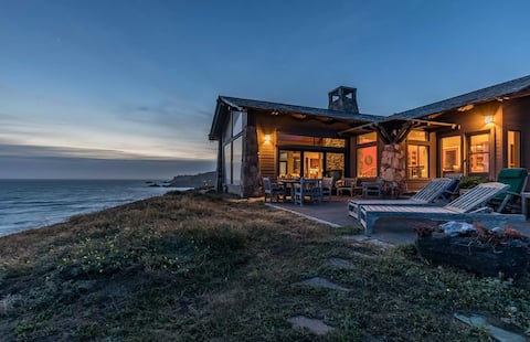 Private, Oceanfront Views, Great WiFi, Timber Cove