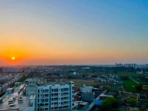 Vrindavan Skyline Apartment 1BHK : Sunset view