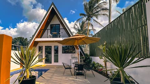 The Illustrado Villa Sevilla w/ Pool near Tagaytay