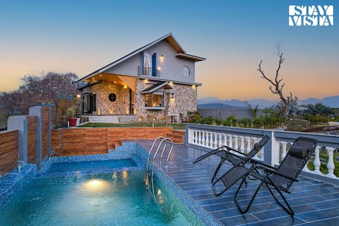 4BR w/Pool & Wi-Fi - Ivycrest Estate @ Uttarakhand