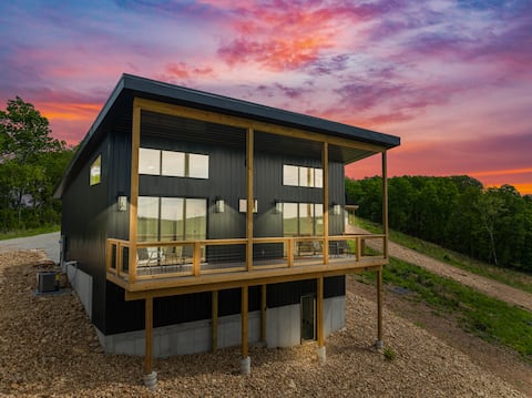 Lux Lake Views/private pool/hot tub/Branson/TRidge