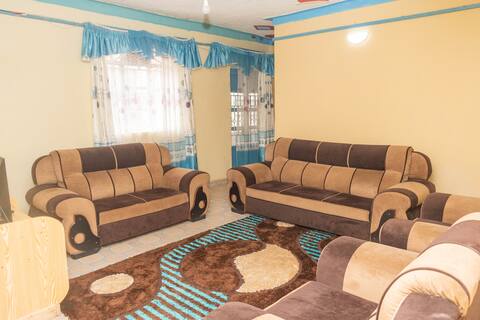 Cozy Central Apartment Style
