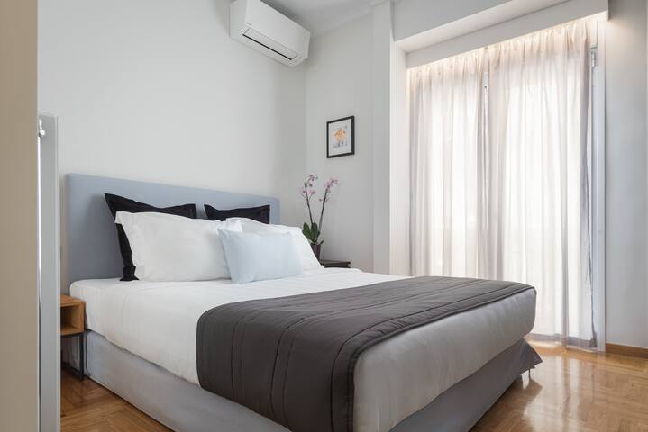 Acropolis Vibe Residence gallery image 3