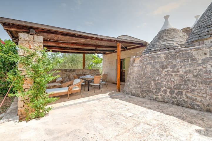 Charming place of 1700 with pool (10′ Alberobello) gallery image 5