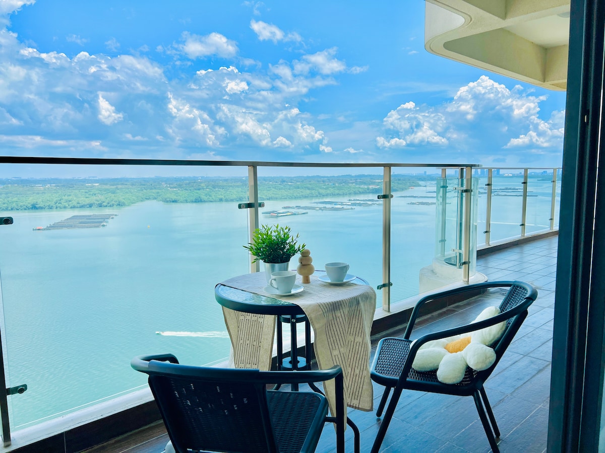 Bay Laurel Seaview Elegance 4BR Bathtub @ 11-16Pax - Apartments for ...