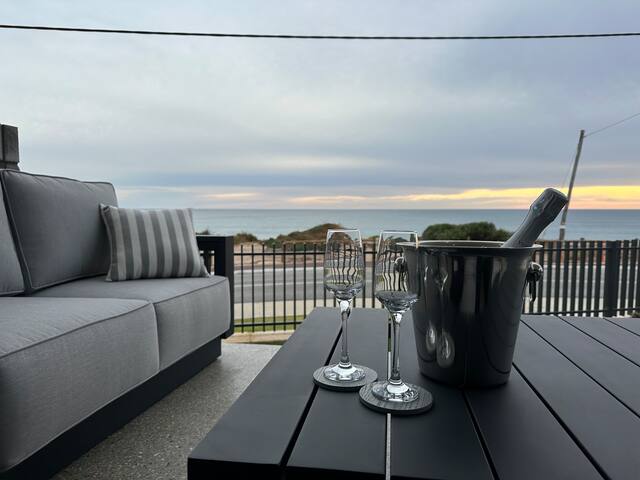 Halls Head Retreat gallery image 2