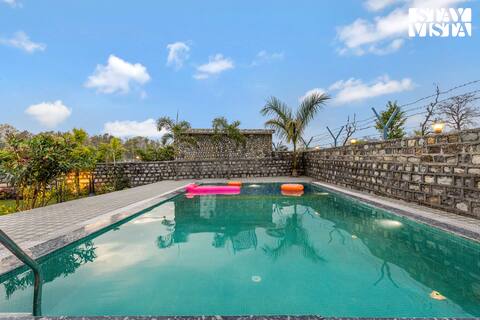 StayVista at Corbett Calling