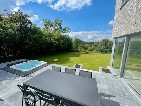 House 8 pers - Jacuzzi Pool table