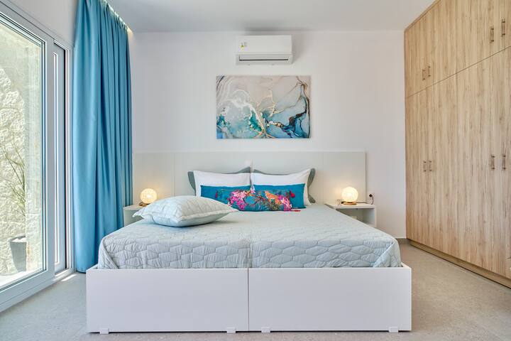 Lefkimmiatis Villa Marialena Bedroom