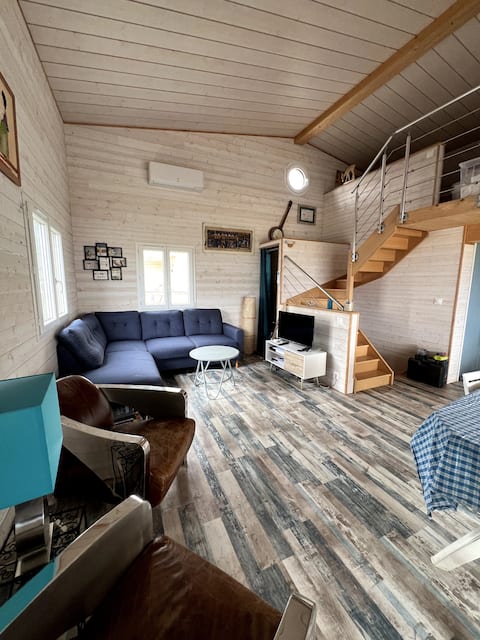 Chalet front mer
10 pers
4 ch 1 ch mezzan
2sdb3wc