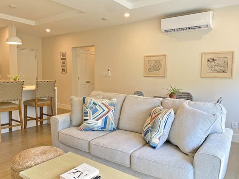 New Discounted Luxury Condo w/ Beach Access & Pool