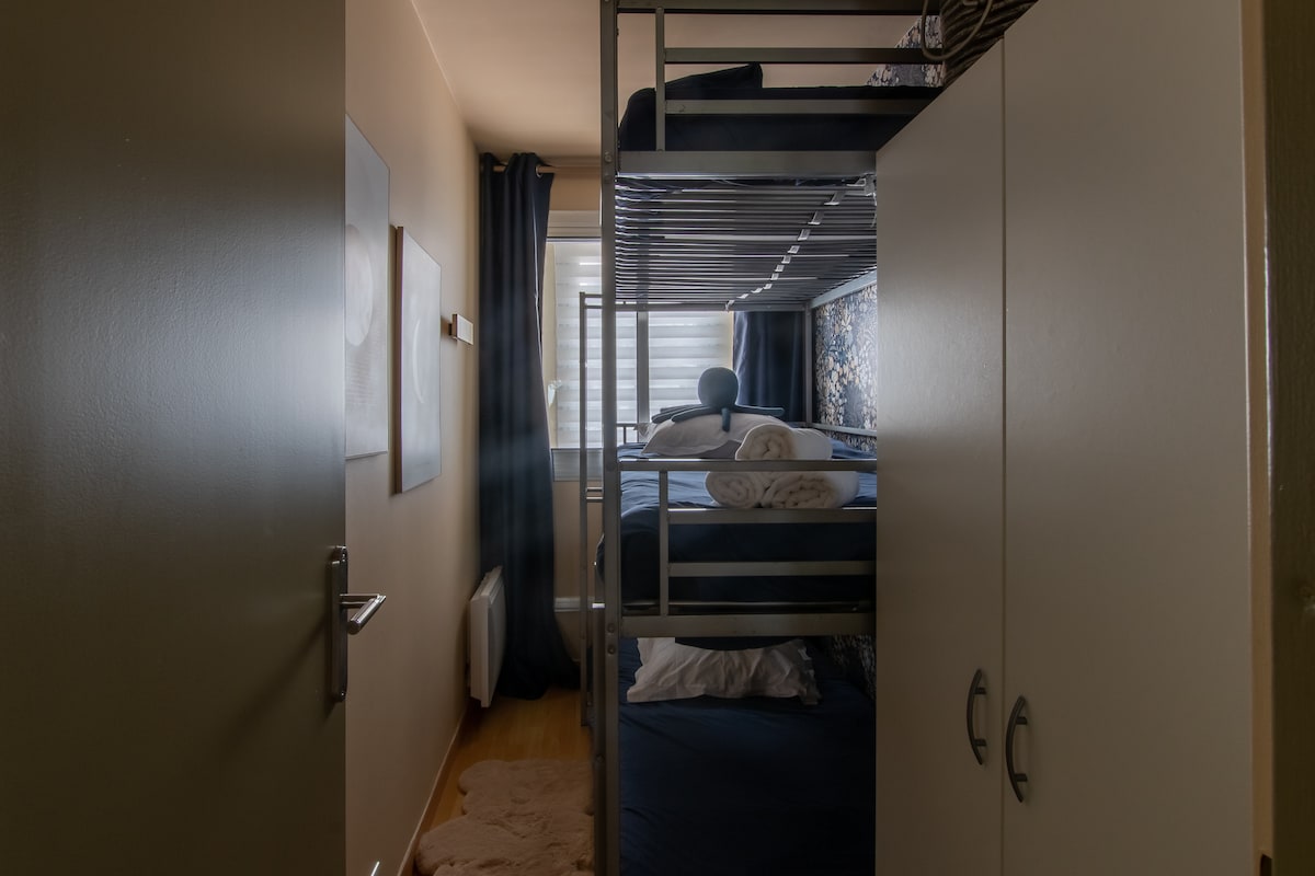 3-podlažné poschodové postele výhradne pre deti 