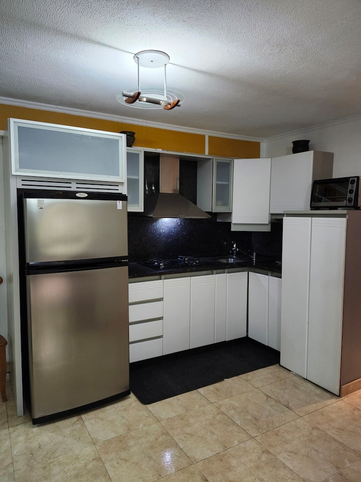 El Bosque-chacao Apt Con Terraza - 加拉加斯