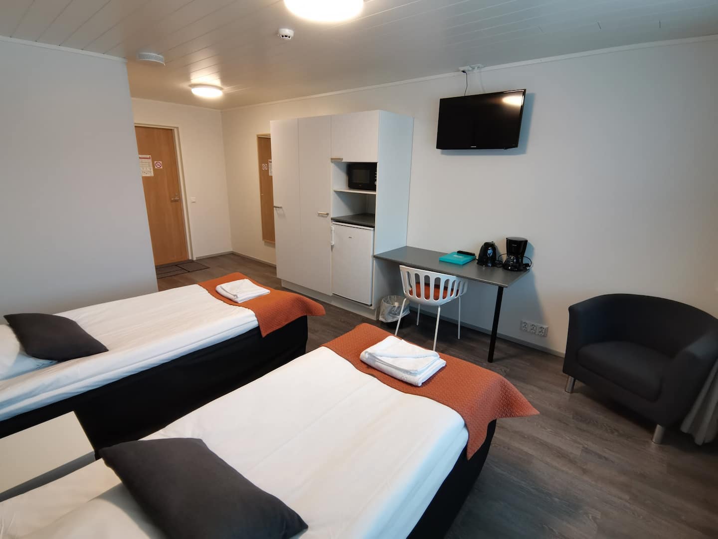 Twin Room In Downtown Raahe 5