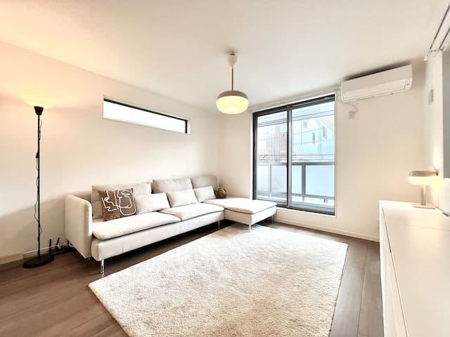 便利的JR山手线/距入谷站步行8分钟/距莺谷站10分钟/可容纳8人/TT0107