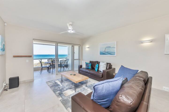 Dolphin Beach H205 Beachfront APT, Blouberg by HMH gallery image 4