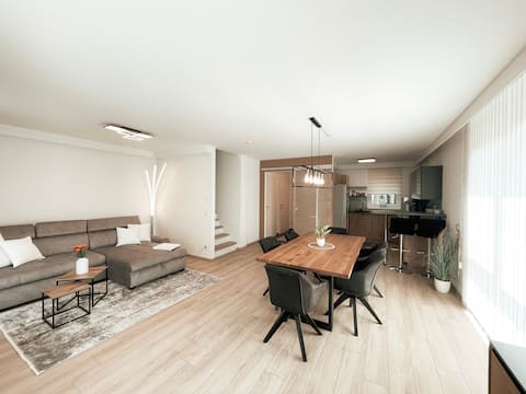 Successful Airbnb property: Modern maisonette with garden in Sankt Peter