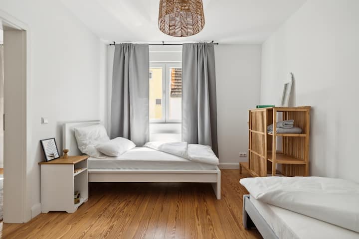 4+1* | BASF | MA | PALATINATE | 1 Gym 2 workplaces