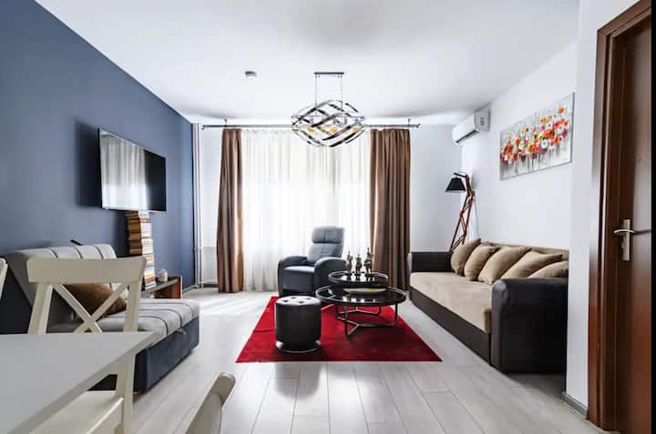 2 Apartments Seconds From Main Street Free Parking - Sofía