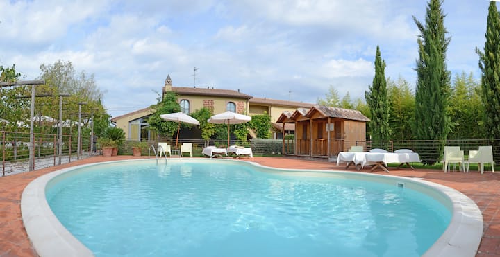 Guesthost - La Mandolata Azzurro Apt With Parking! - Forte dei Marmi