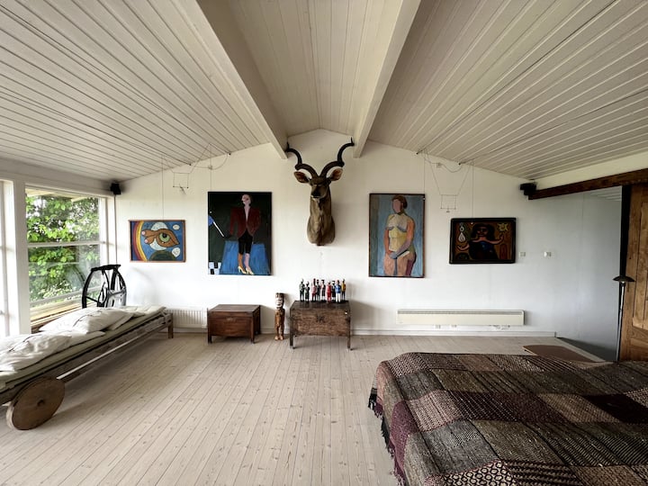 Master Bedroom with the option of 2 extra beds.