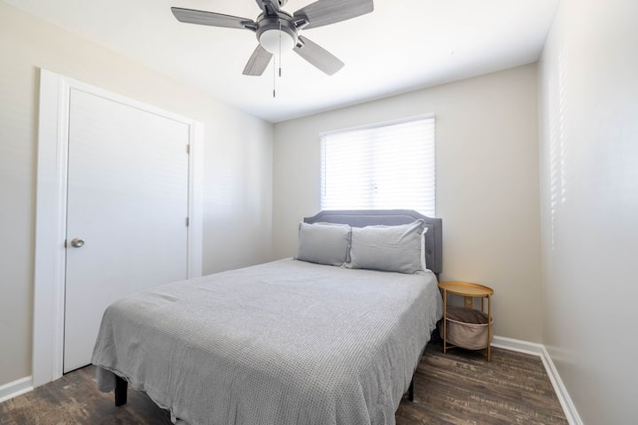 საძინებელი 1