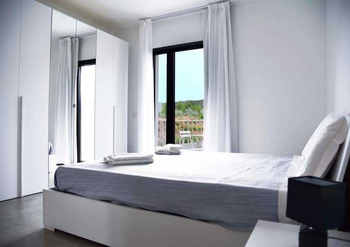 Groen House Mono By Domusaway - Olbia